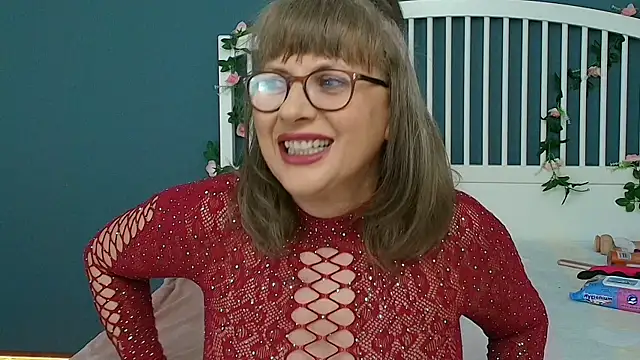 Cougar Milff online show from July 12, 2026, 7:47 pm