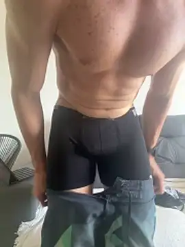 Russo41rj online show from December 22, 2025, 3:01 pm