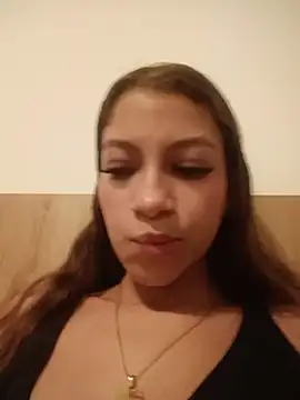 Vanneskk online show from July 24, 2026, 9:33 pm