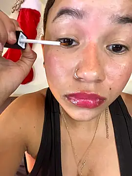 ZoeyFierce online show from December 18, 2025, 1:59 pm