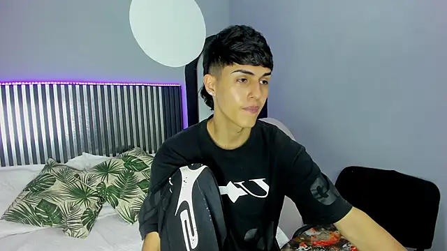 Ethan Jamees online show from March 20, 2026, 9:05 pm