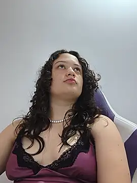 Alana 444 online show from July 29, 2026, 3:28 am