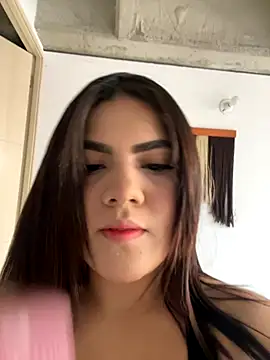 Snapshot of valenhill chatting on November 29, 2025, 2:39 pm valenhill online show from November 29, 2025, 2:39 pm