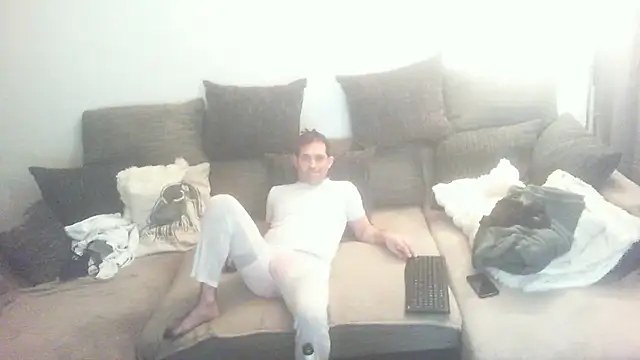 Snapshot of Denisxsxs chatting on June 5, 2026, 9:09 pm Denisxsxs online show from June 5, 2026, 9:09 pm