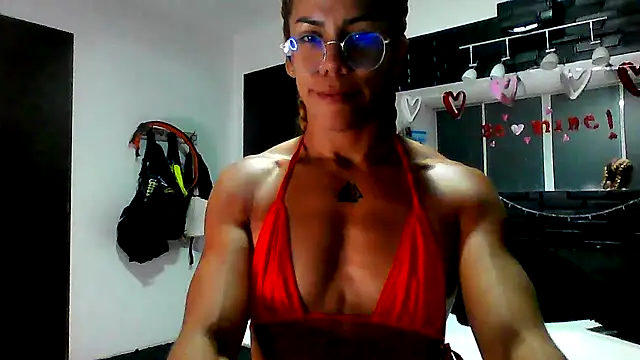 sexymusclegoddess online show from July 25, 2026, 1:02 am