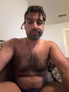 Chrisd3195 online show from May 1, 2026, 3:55 am