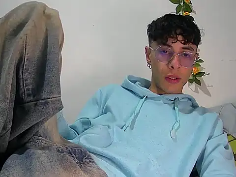 2 milo verus 4 online show from February 4, 2026, 11:33 pm