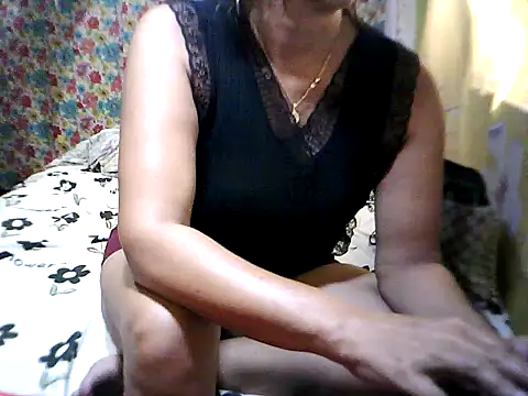 QueenGanda Palangga online show from June 23, 2026, 5:16 am