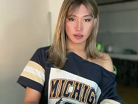 asiantwink0000 online show from July 22, 2026, 1:18 am