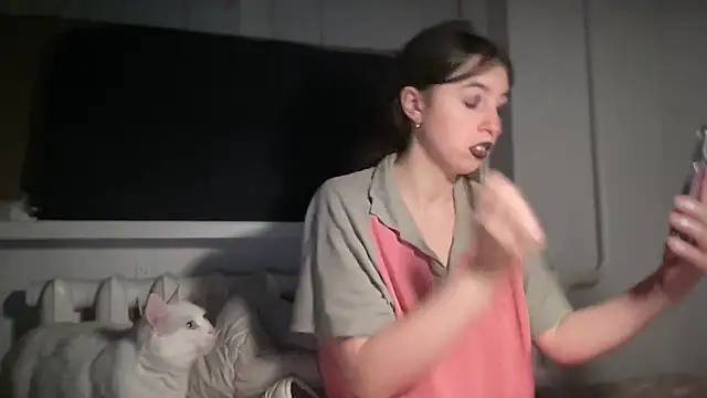 Snapshot of Aphr0ditee chatting on March 12, 2026, 6:12 pm Aphr0ditee online show from March 12, 2026, 6:12 pm