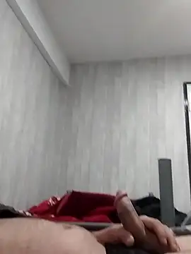 Snapshot of oblaxus1 chatting on February 21, 2026, 10:28 am oblaxus1 online show from February 21, 2026, 10:28 am