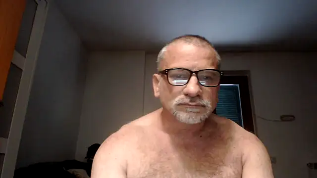 Snapshot of Mauro7788 chatting on June 19, 2026, 3:56 am Mauro7788 online show from June 19, 2026, 3:56 am