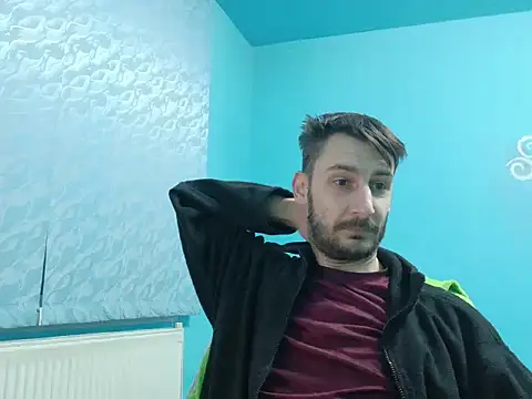 bigcockbignose online show from December 15, 2025, 8:14 pm