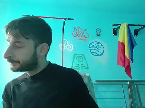 bigcockbignose online show from December 18, 2025, 10:41 am