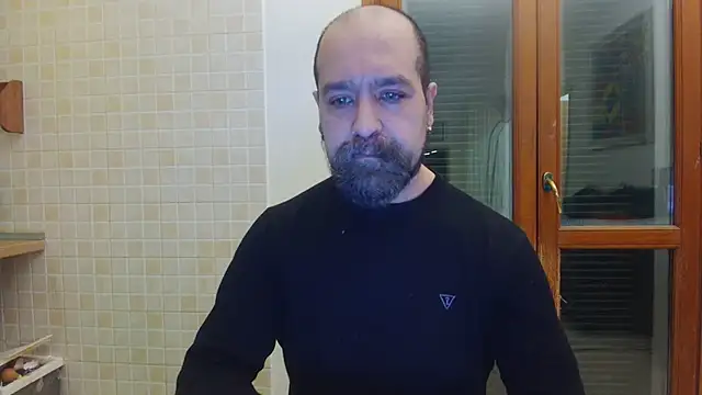 AMIRDIB2025 online show from May 2, 2026, 7:52 pm