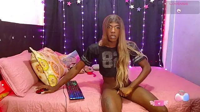 Snapshot of antonella_wolfe02 chatting on March 12, 2026, 4:18 am antonella wolfe02 online show from March 12, 2026, 4:18 am