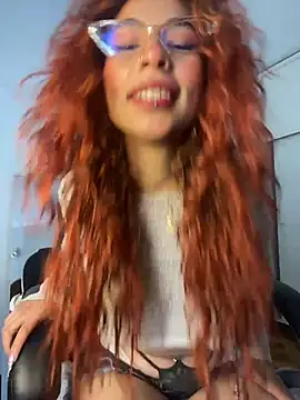 PrettyChloe  online show from June 17, 2026, 8:19 pm
