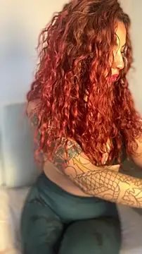 PrettyChloe  online show from April 29, 2026, 9:43 pm