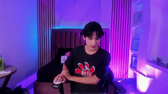 SthepanodiMonaco online show from February 2, 2026, 8:19 pm