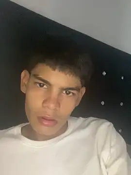 Snapshot of Lil_babyyy_ chatting on May 29, 2026, 4:13 pm Lil babyyy online show from May 29, 2026, 4:13 pm