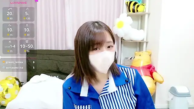 Snapshot of moeka_chaaan chatting on December 16, 2025, 9:46 am moeka chaaan online show from December 16, 2025, 9:46 am