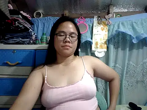 xxdreamgirl69 online show from June 10, 2026, 9:38 pm