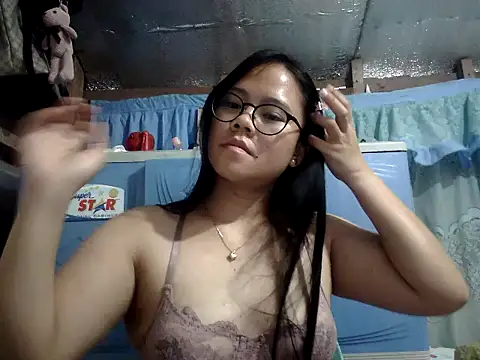 Snapshot of xxdreamgirl69 chatting on July 28, 2026, 12:48 pm xxdreamgirl69 online show from July 28, 2026, 12:48 pm