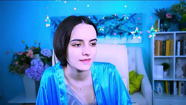 KateWillows online show from February 9, 2026, 3:59 am