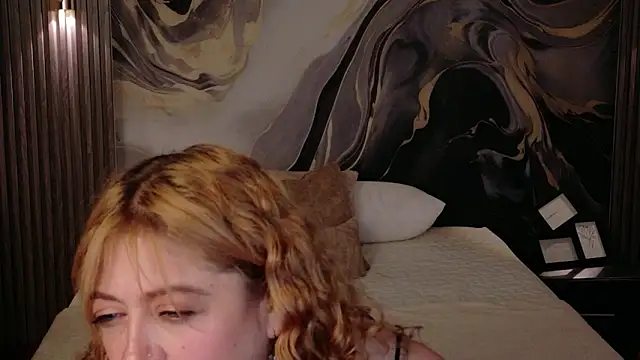 Snapshot of MilfArlet chatting on February 27, 2026, 2:06 pm MilfArlet online show from February 27, 2026, 2:06 pm