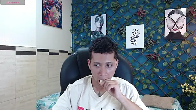 LucassSmith11 online show from May 1, 2026, 8:03 pm