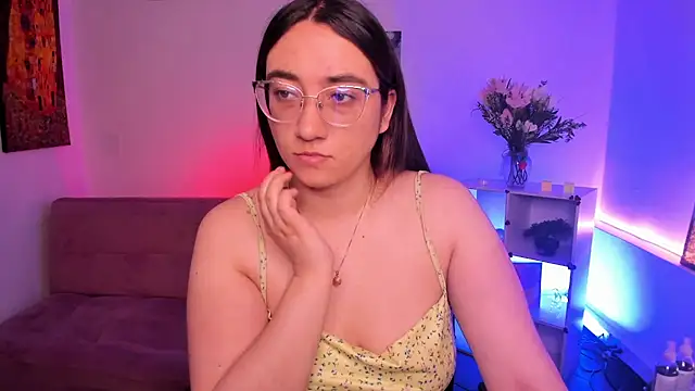 SwettieSammy online show from July 1, 2026, 12:38 pm