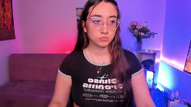 SwettieSammy online show from July 3, 2026, 12:44 pm