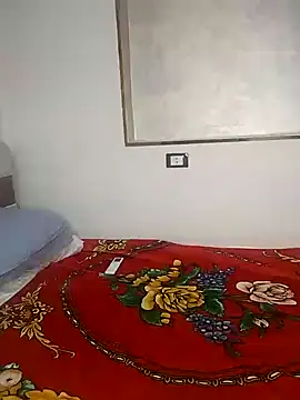 Snapshot of lolotheone chatting on April 6, 2026, 7:48 pm lolotheone online show from April 6, 2026, 7:48 pm