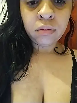 Snapshot of hirla chatting on July 9, 2026, 6:58 am hirla online show from July 9, 2026, 6:58 am