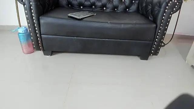 AnitaDuque online show from January 15, 2026, 1:20 am