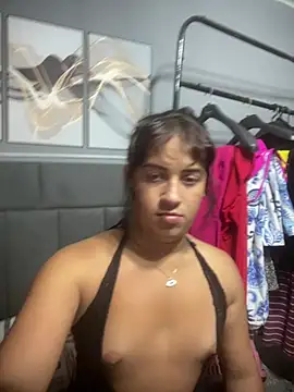 Snapshot of larysinha chatting on February 22, 2026, 5:36 pm larysinha online show from February 22, 2026, 5:36 pm