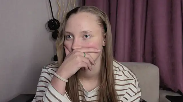 BibiStapler online show from December 3, 2025, 7:35 pm