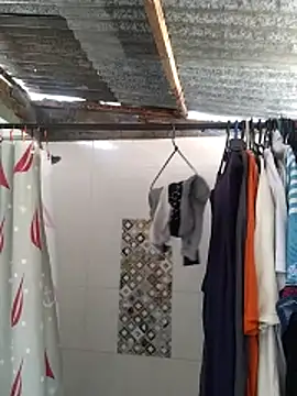 laia williamss online show from February 3, 2026, 2:22 pm