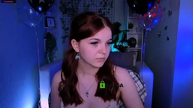 mikameovv online show from June 17, 2026, 11:47 pm