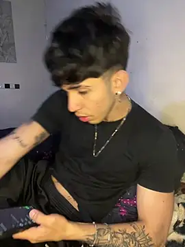 wil hot online show from February 1, 2026, 2:21 am