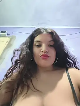 Snapshot of eviltati chatting on March 8, 2026, 9:40 pm eviltati online show from March 8, 2026, 9:40 pm