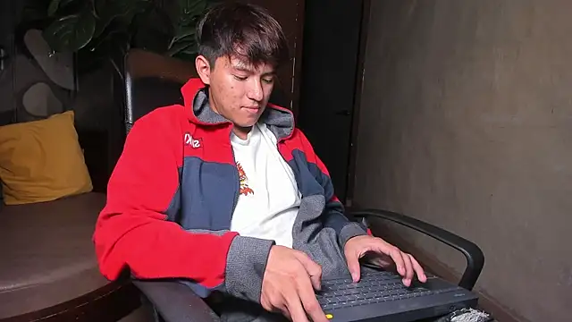 isaac grimm online show from February 19, 2026, 5:26 am