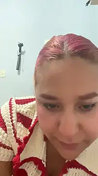 Kittysweet2001 online show from May 9, 2026, 7:34 am