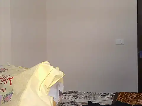 Piyyuu online show from February 26, 2026, 11:32 am