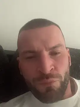 Snapshot of Chcemto1616 chatting on March 1, 2026, 3:23 pm Chcemto1616 online show from March 1, 2026, 3:23 pm