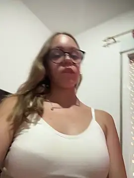MissNaughtyClass online show from July 24, 2026, 1:51 pm