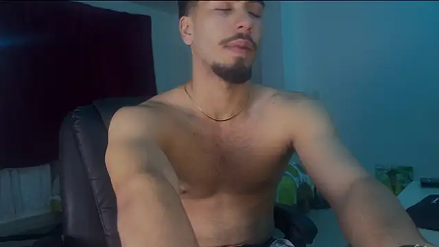 Snapshot of Franco_banderas chatting on March 12, 2026, 2:50 am Franco banderas online show from March 12, 2026, 2:50 am