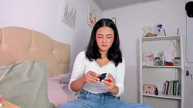 Steff candy online show from March 24, 2026, 2:28 pm