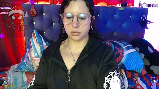 nahomymonx online show from December 15, 2025, 10:43 am