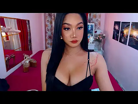 Snapshot of UrScreenGoddess chatting on June 8, 2026, 12:16 am UrScreenGoddess online show from June 8, 2026, 12:16 am